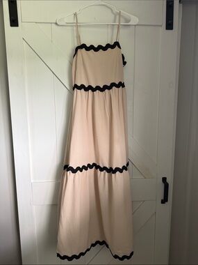 Beige Maxi Dress with Black Scallop Trim